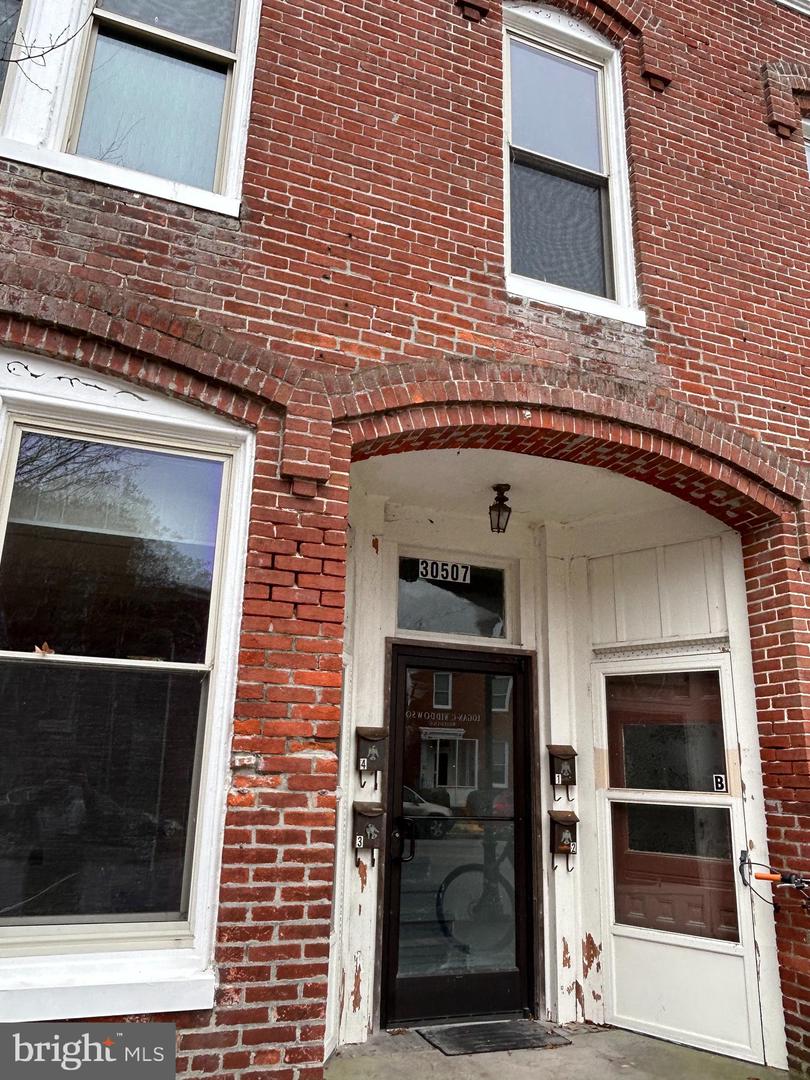 30507 PRINCE WILLIAM ST #B Property Photo 1