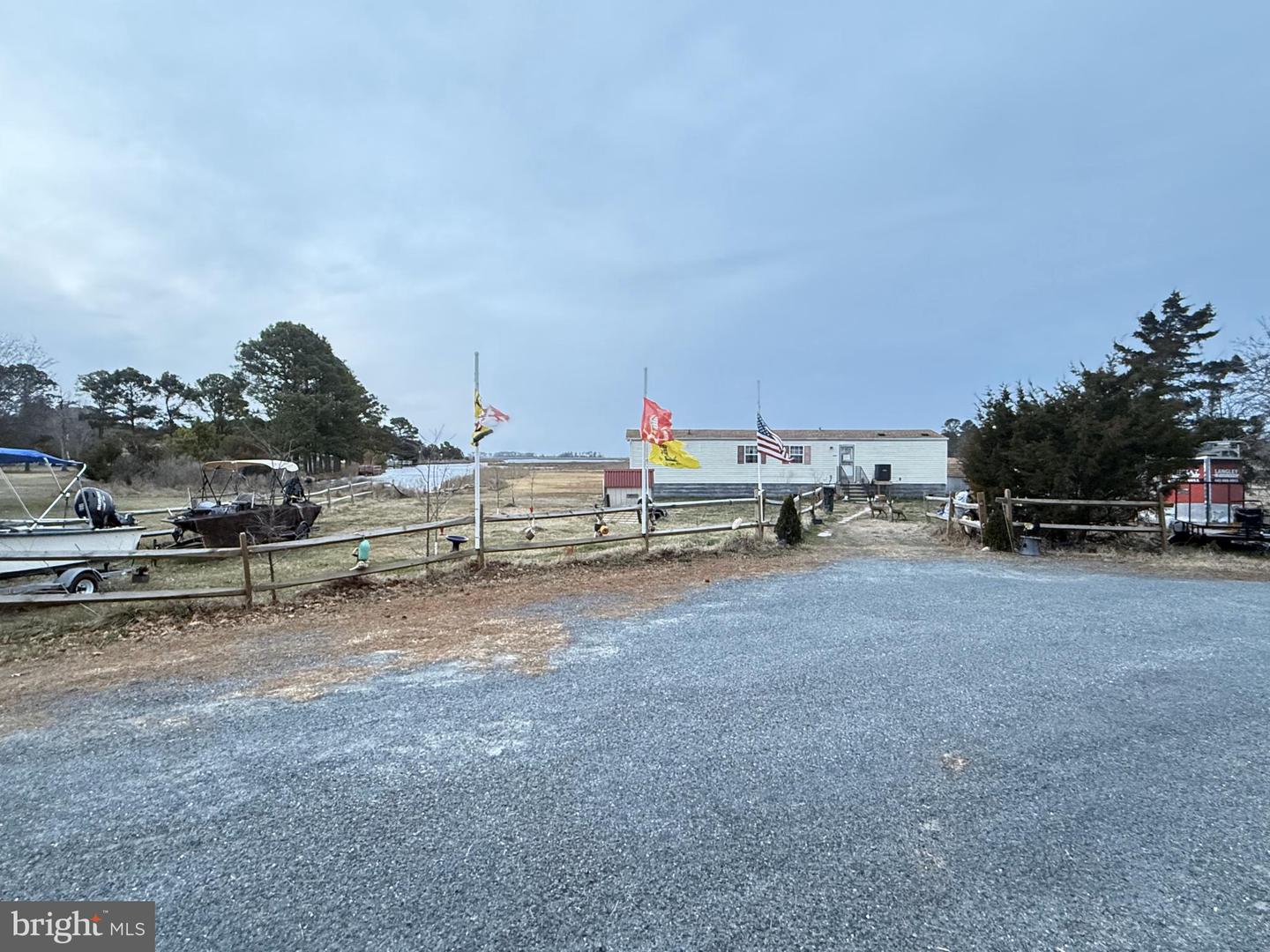 28747 W Court Rd Property Photo