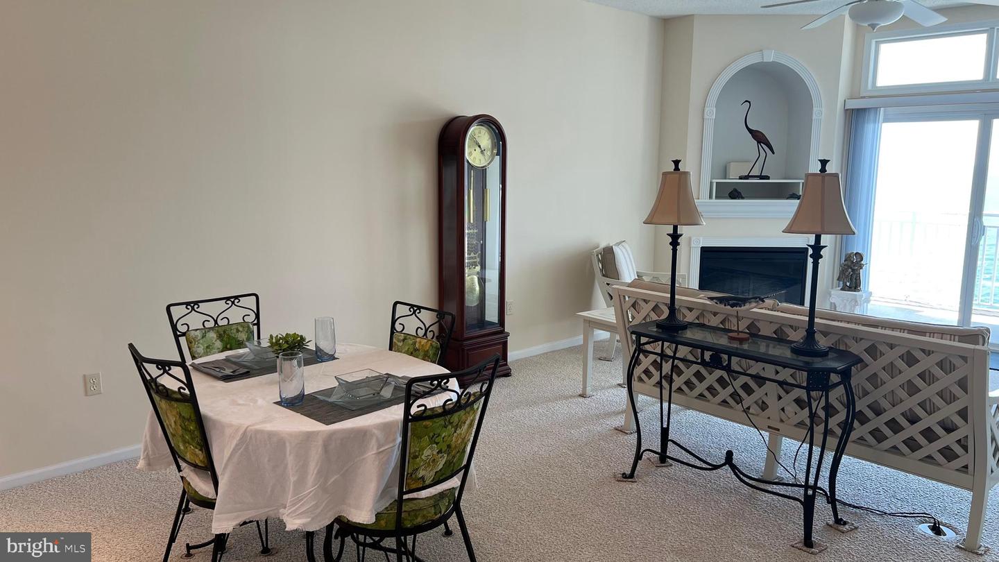 103 Williams St #416 Property Photo 12