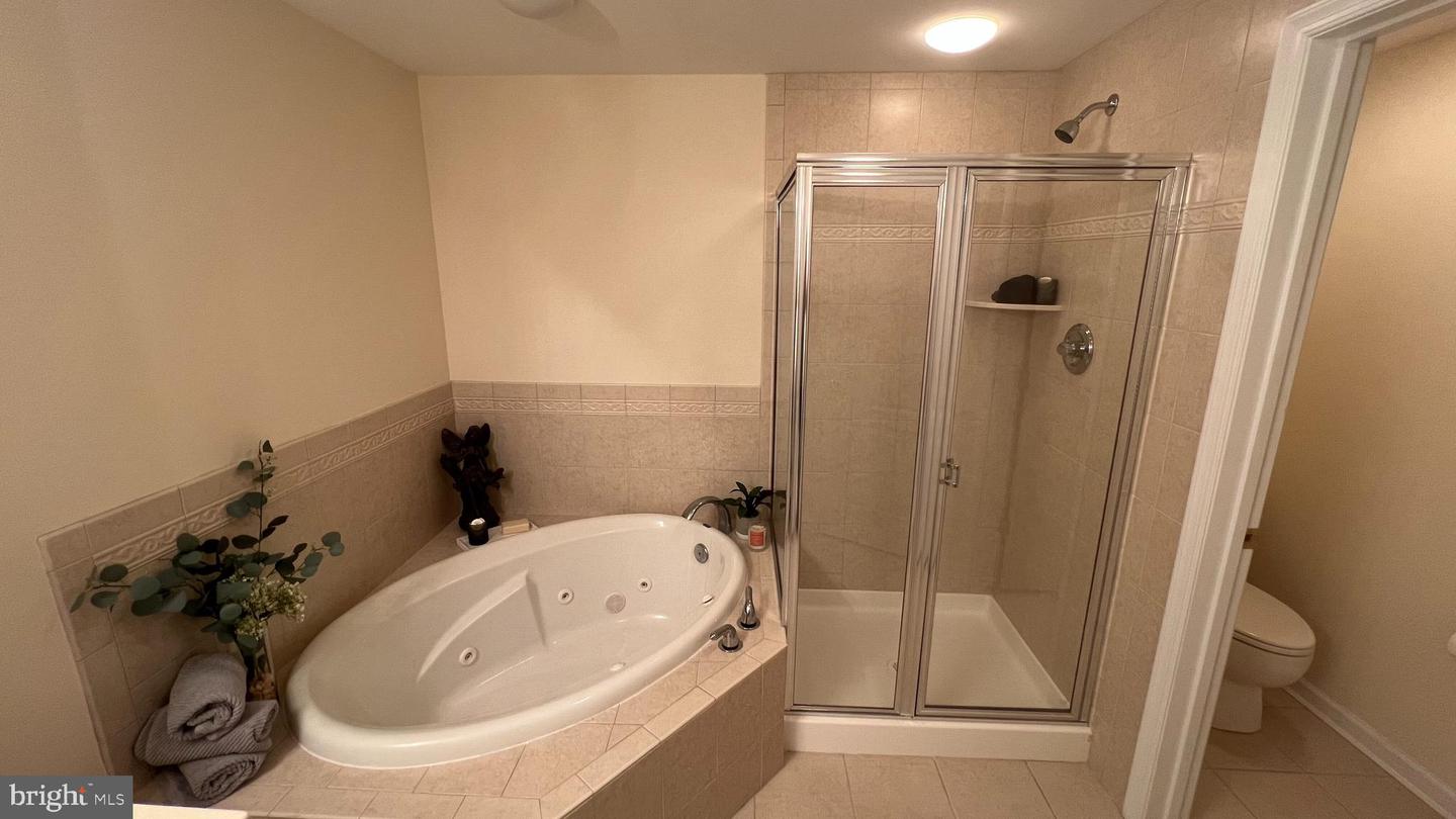 103 Williams St #416 Property Photo 19