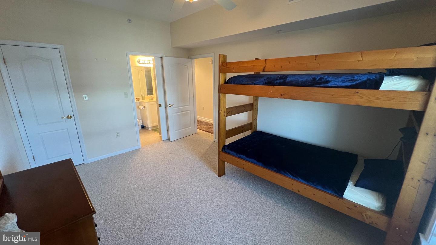 103 Williams St #416 Property Photo 27