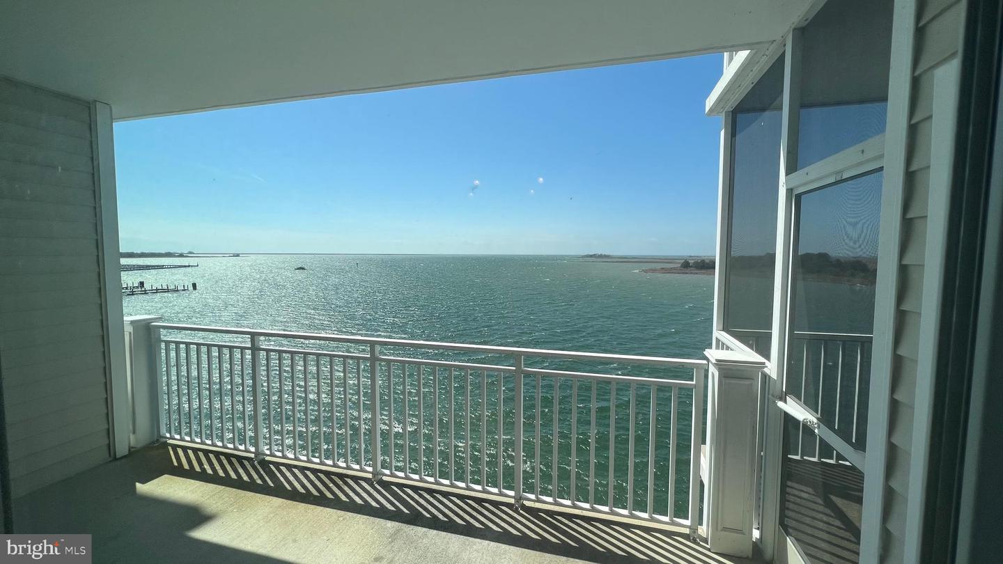 103 Williams St #416 Property Photo 36