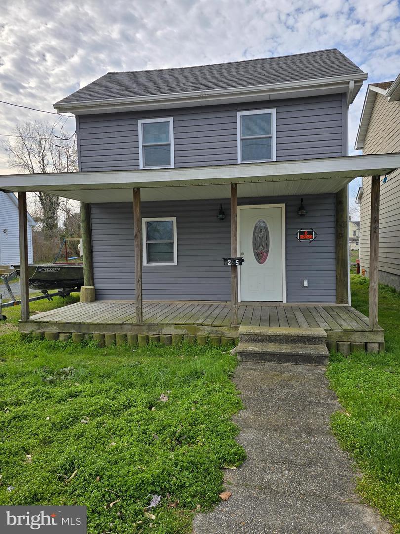 25 W Chesapeake Ave Property Photo 4