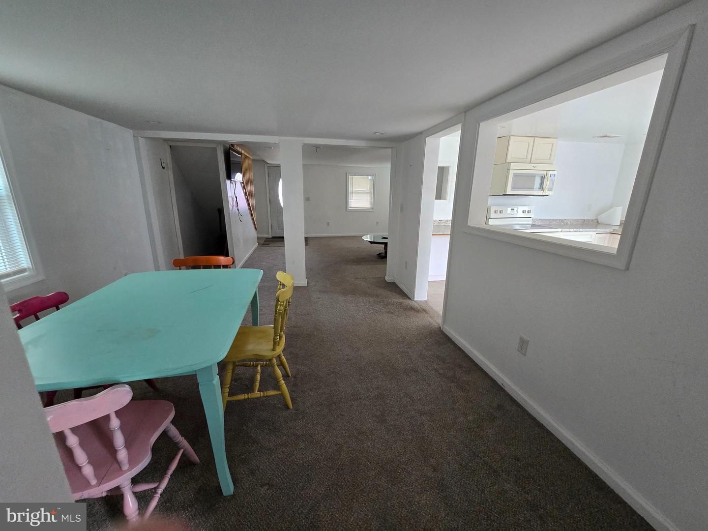 25 W Chesapeake Ave Property Photo 9