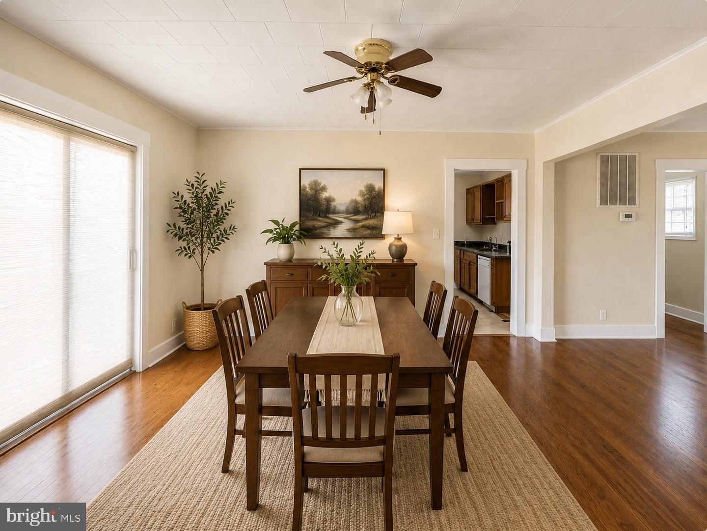 30432 Oak St Property Photo 13