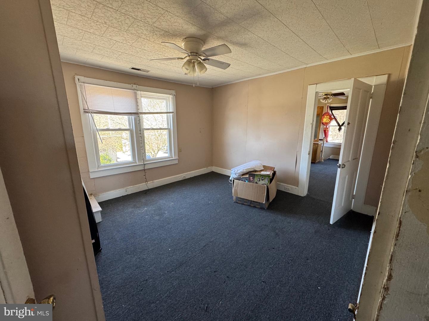 30432 Oak St Property Photo 14