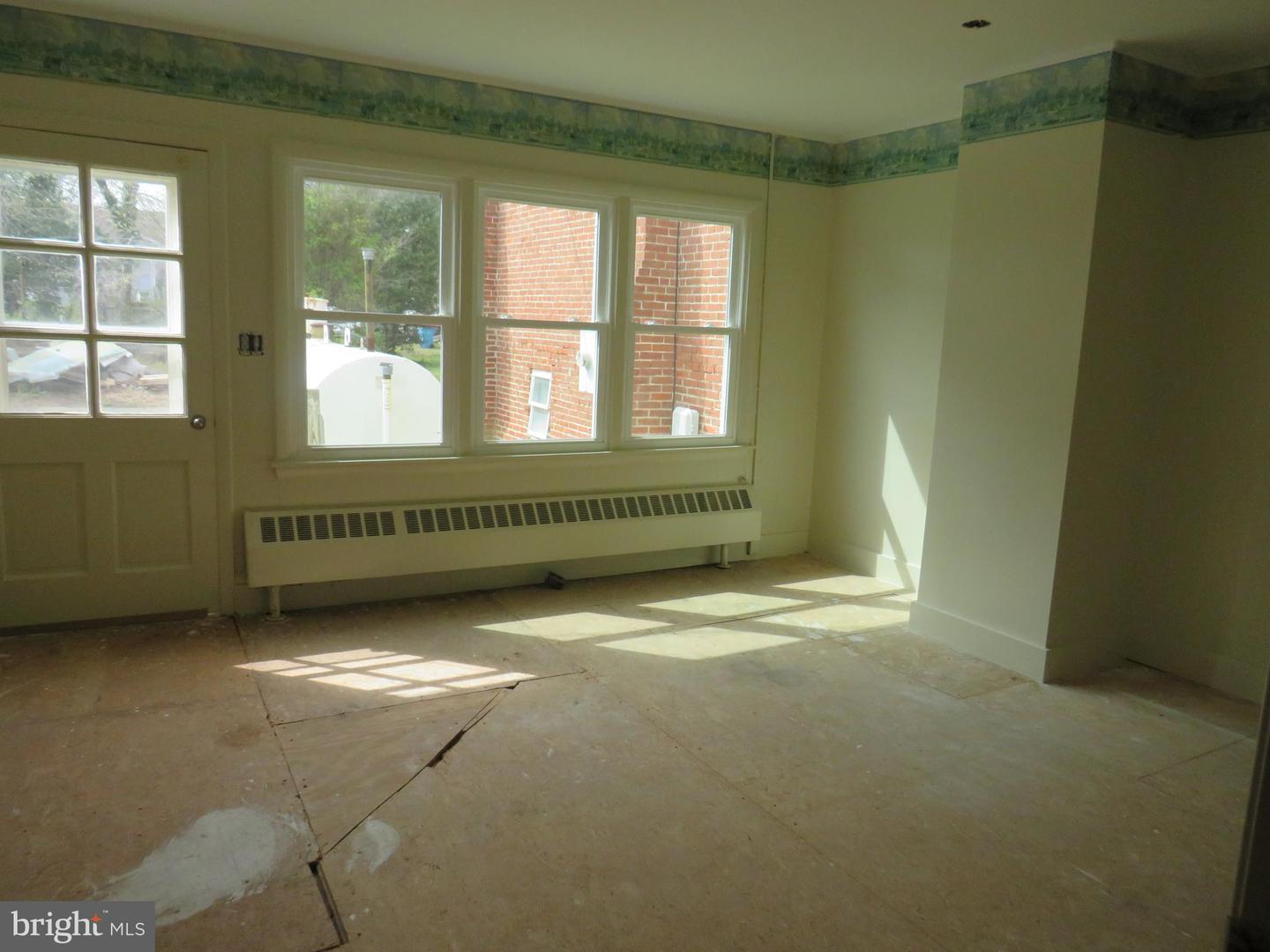 39 W Main St Property Photo 44