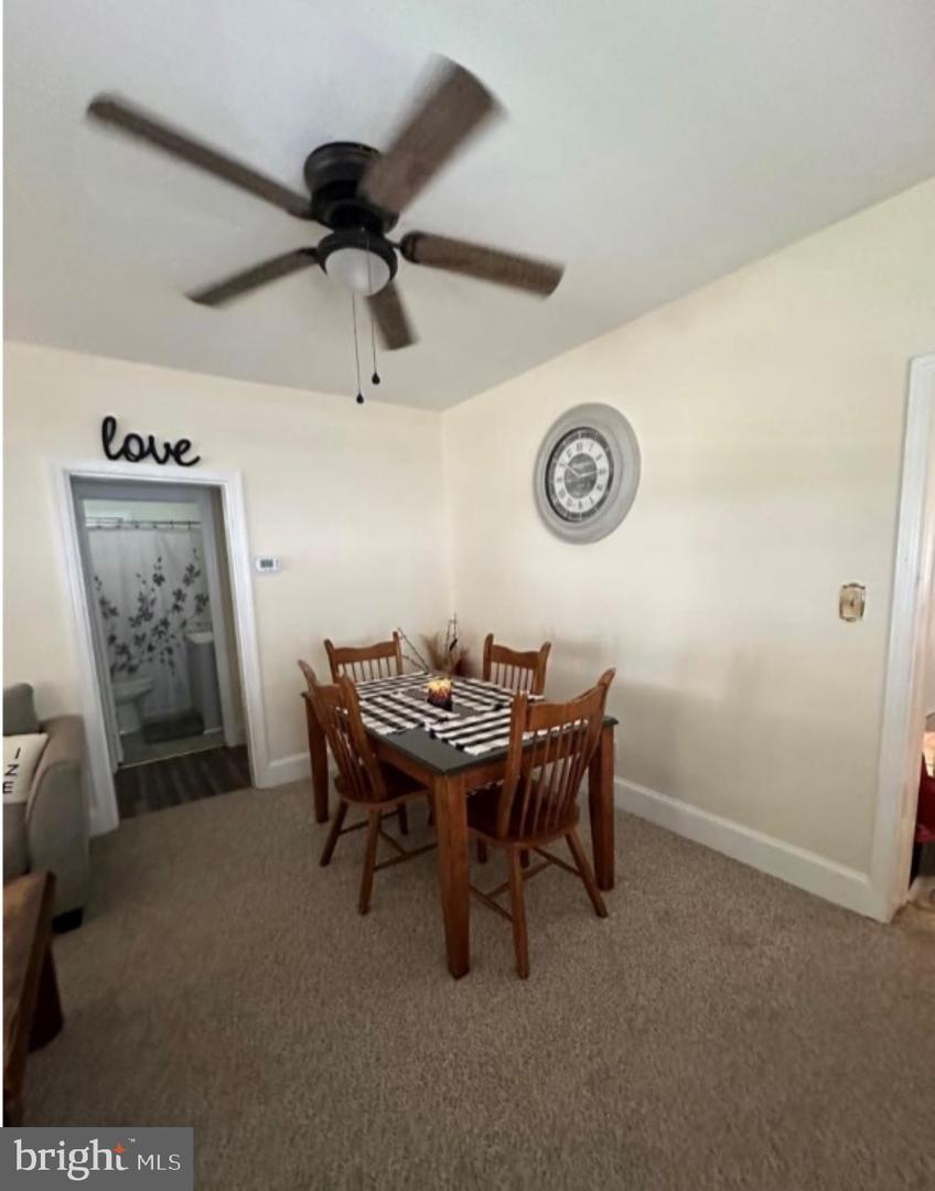 409 Myrtle St Property Photo 9