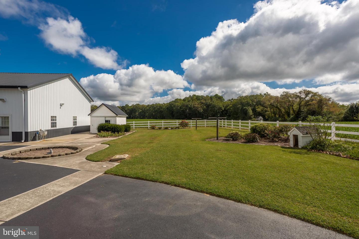 7751 Dividing Creek Property Photo 14