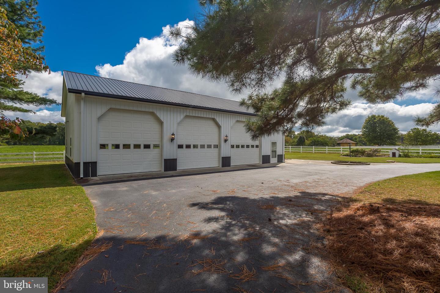 7751 Dividing Creek Property Photo 18