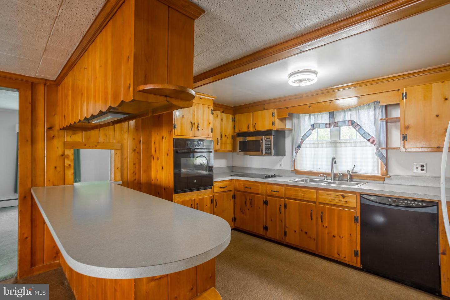 7751 Dividing Creek Property Photo 33