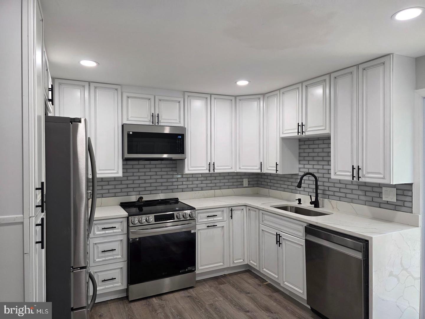 11983 Drexwood Dr Property Photo 1