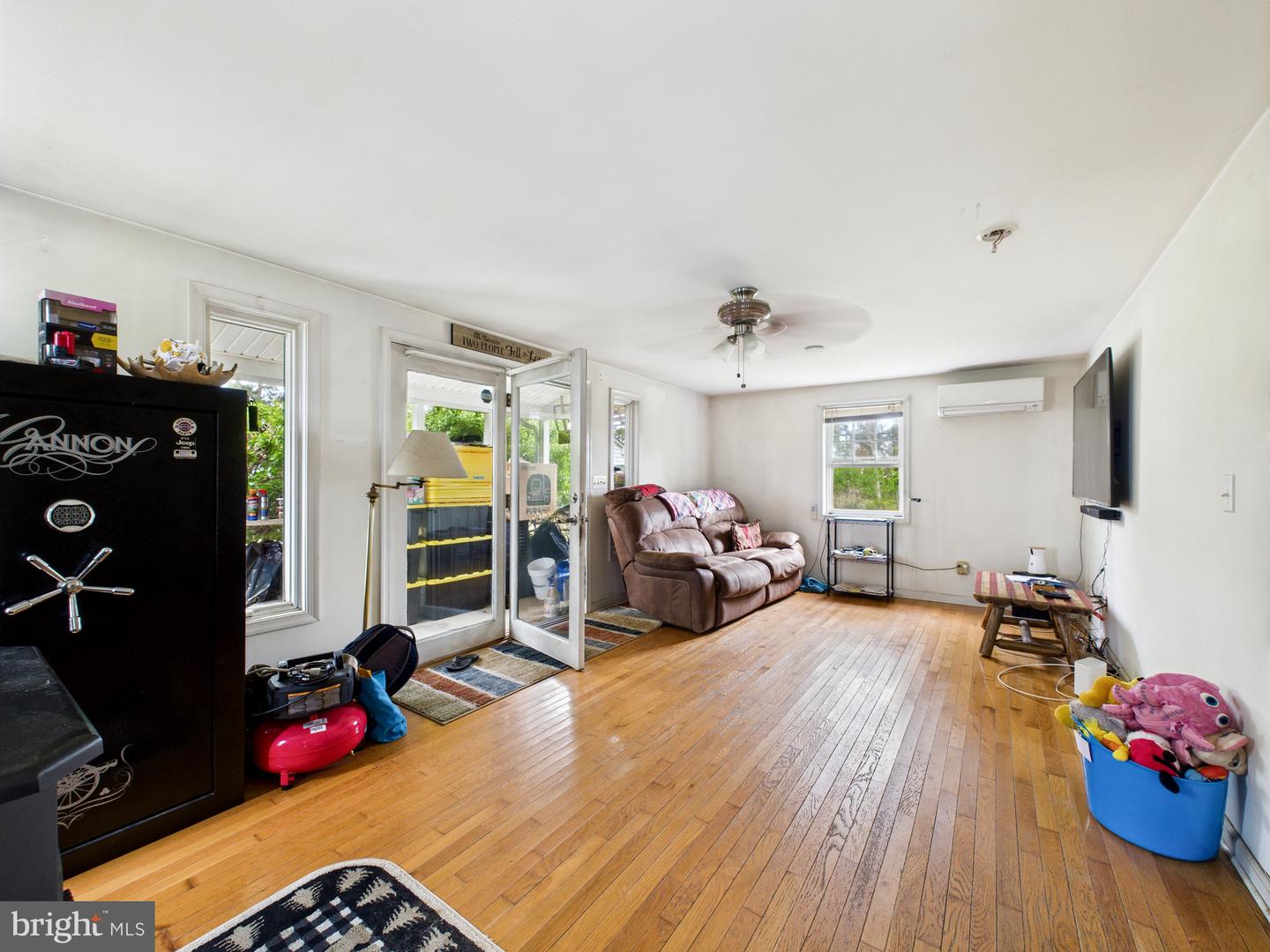 11161 Roland Parks Rd Property Photo 22