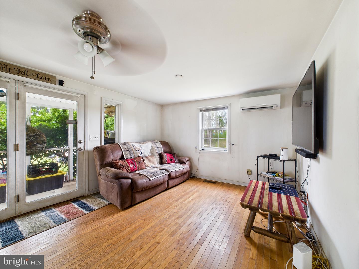 11161 Roland Parks Rd Property Photo 25