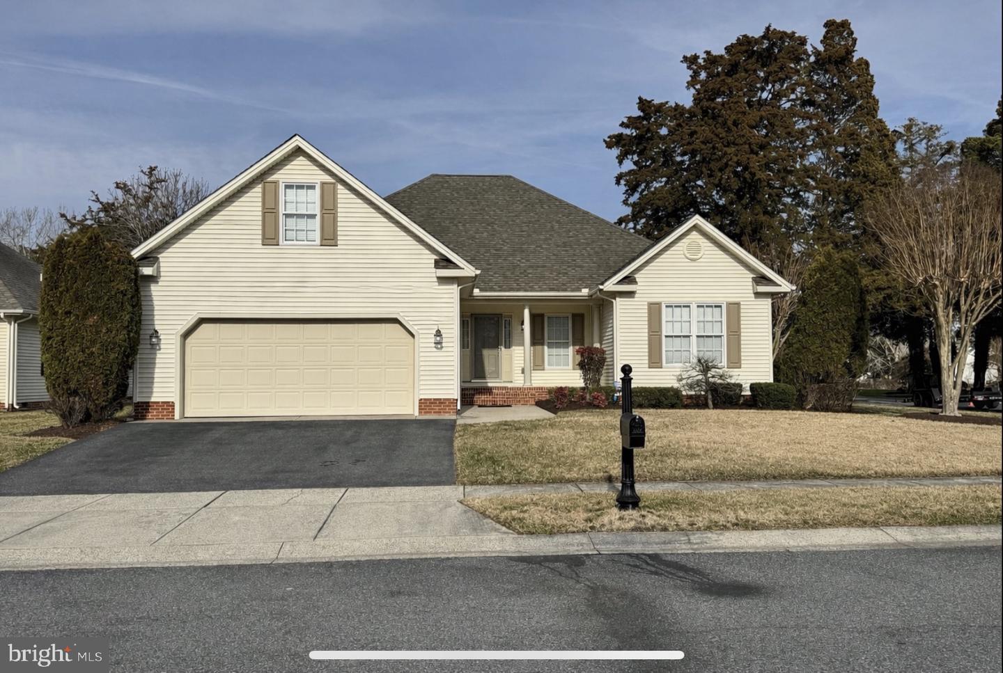 30472 Plantation Dr Property Photo 1