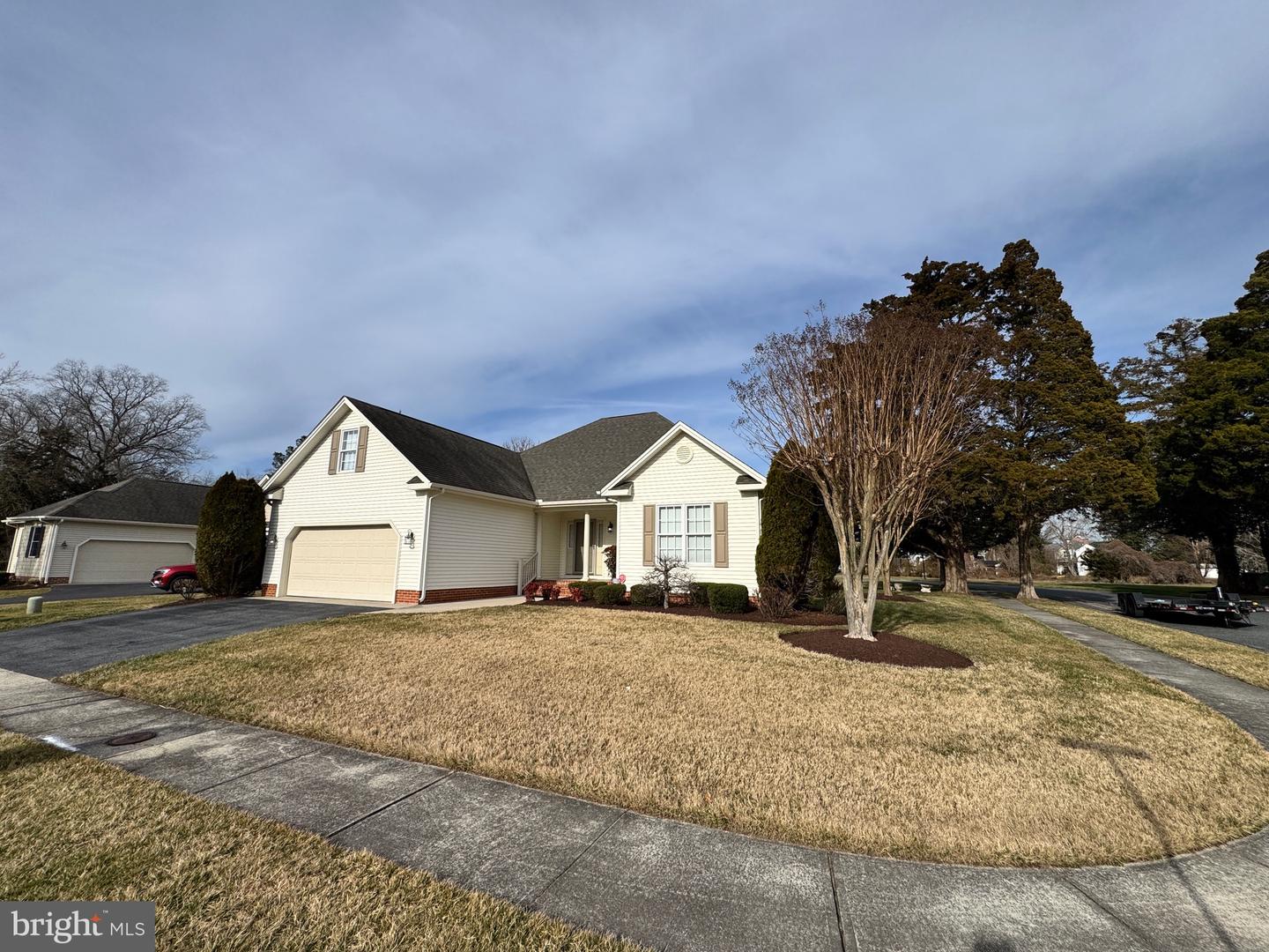 30472 Plantation Dr Property Photo 3