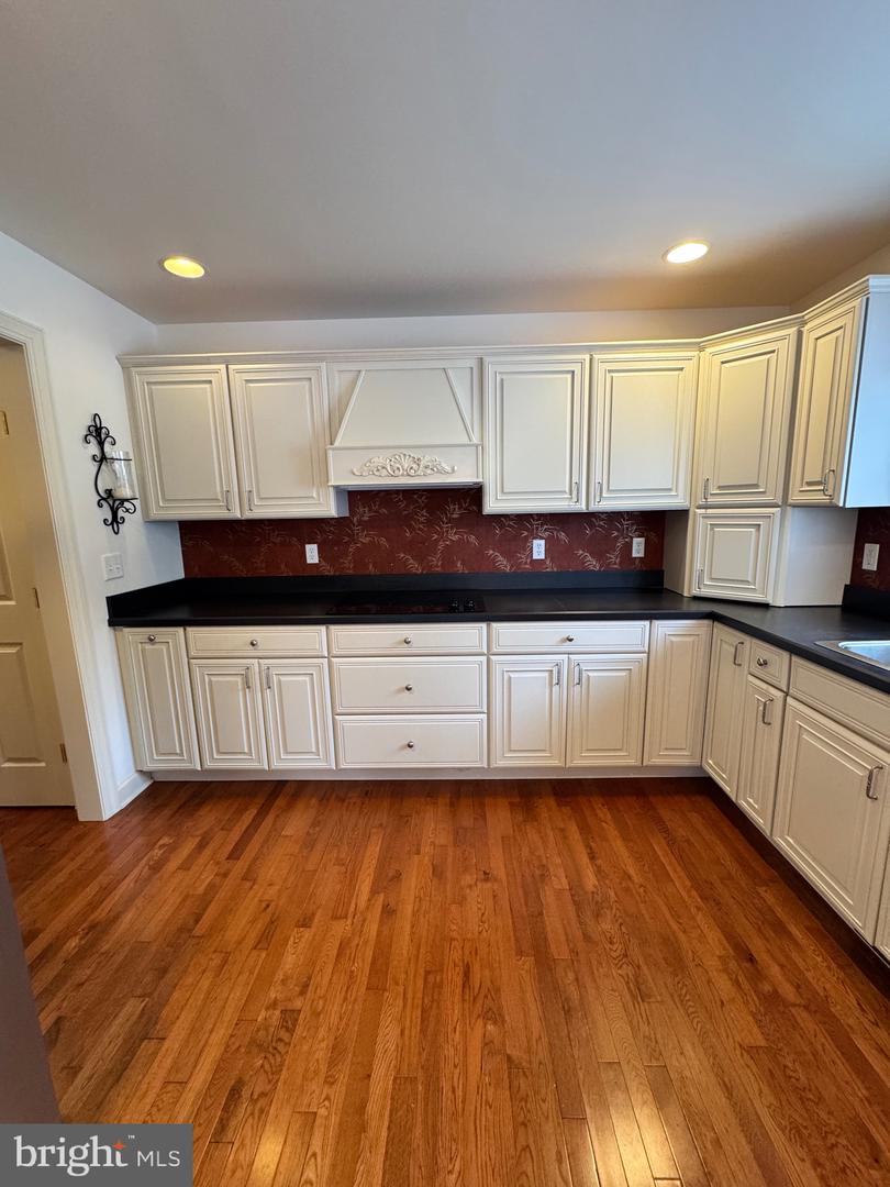 30472 Plantation Dr Property Photo 14