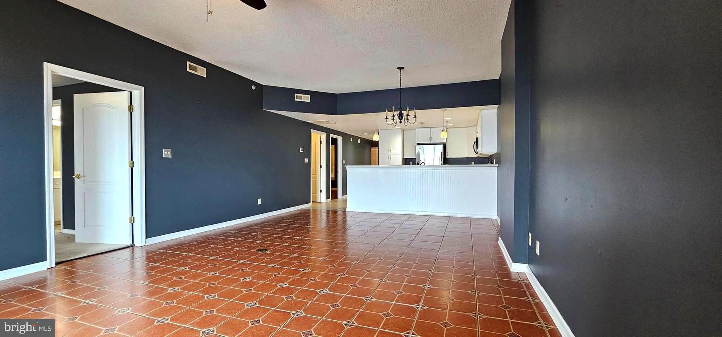 102 Williams St #209 Property Photo 10