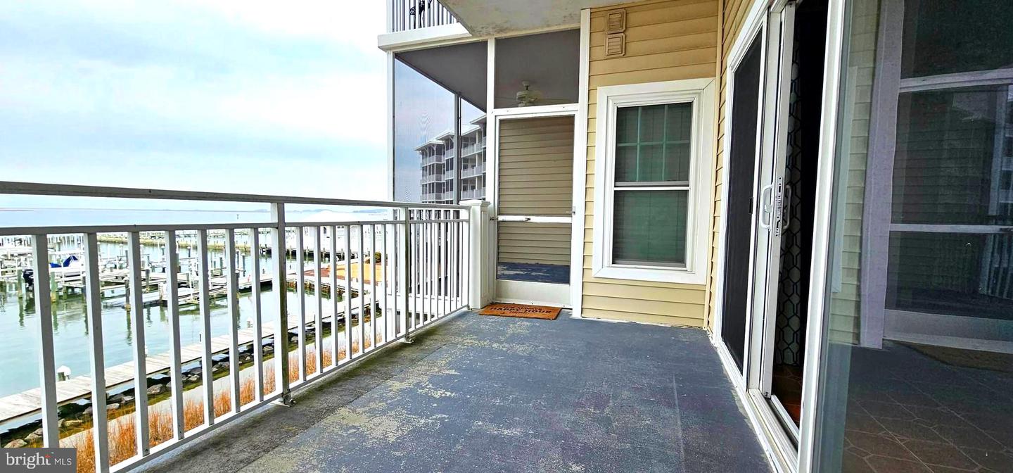 102 Williams St #209 Property Photo 24
