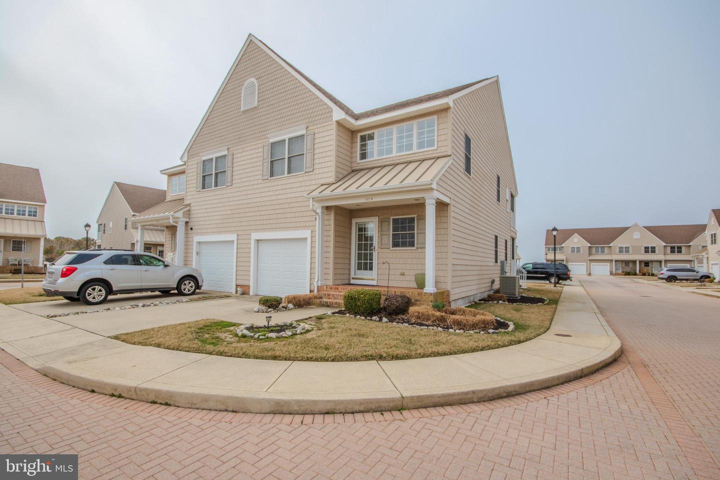 112b Sunset Cir #112b Property Photo 1