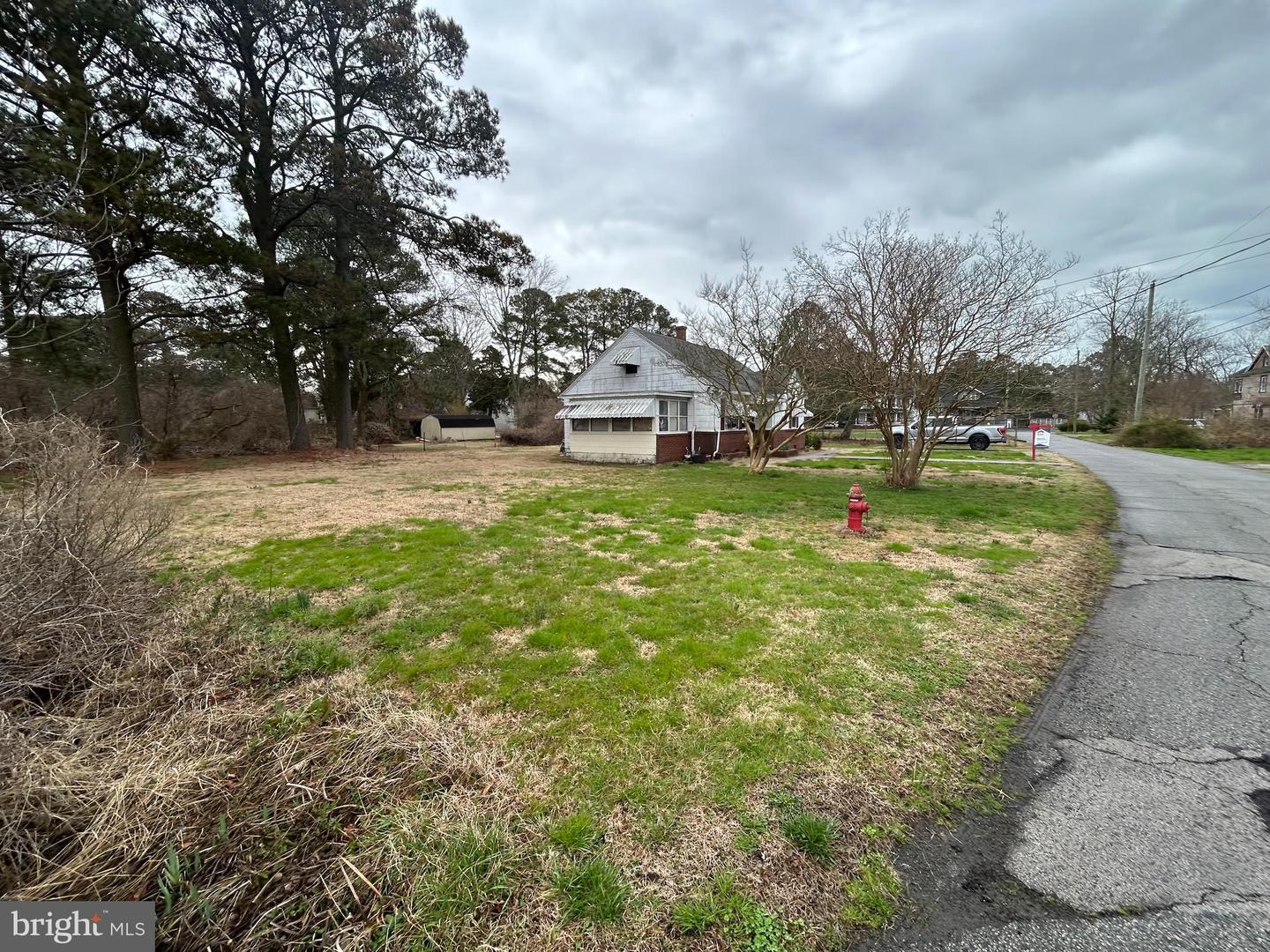 2 Gandy Ln Property Photo 4