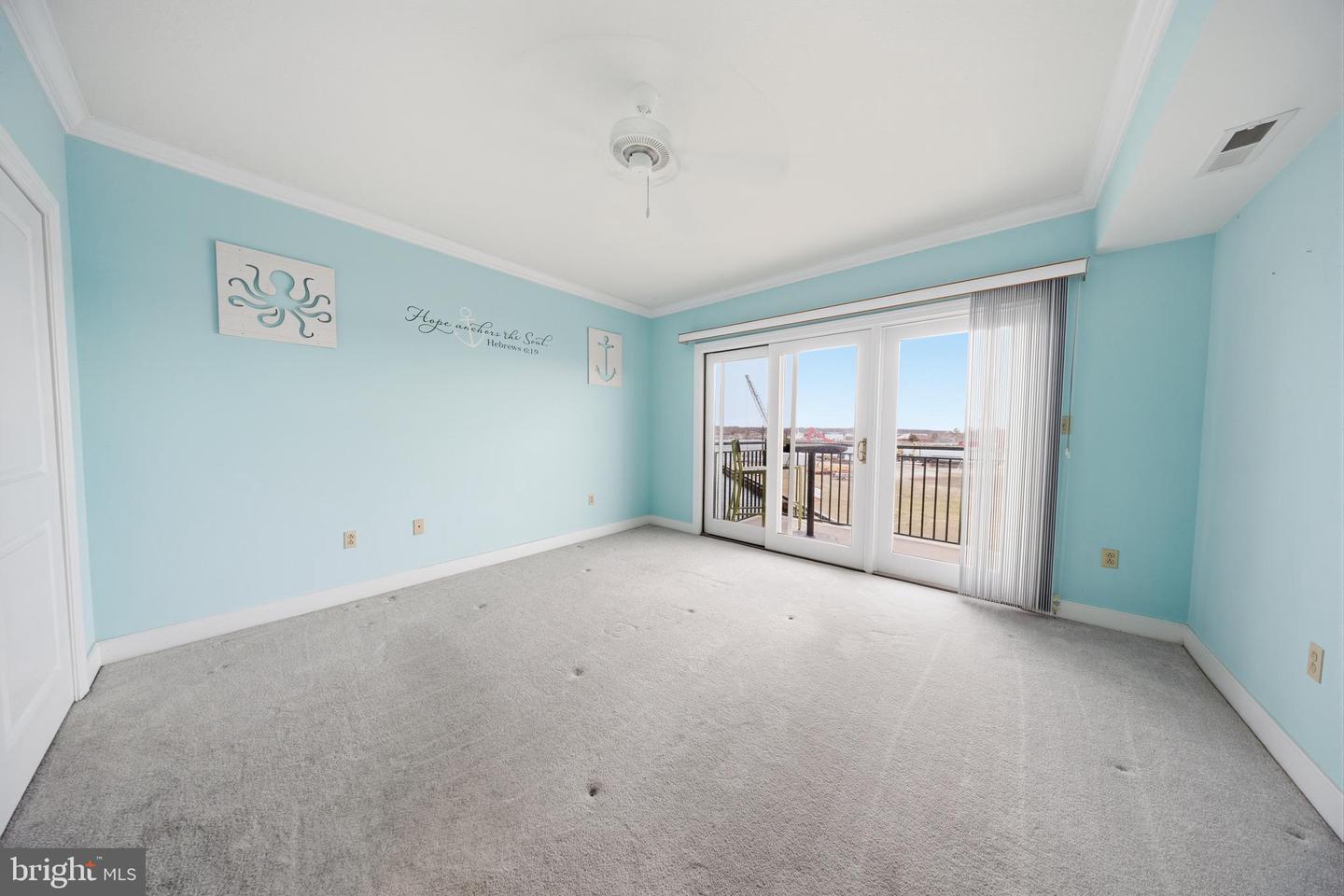 1 Dock St #203 Property Photo 16