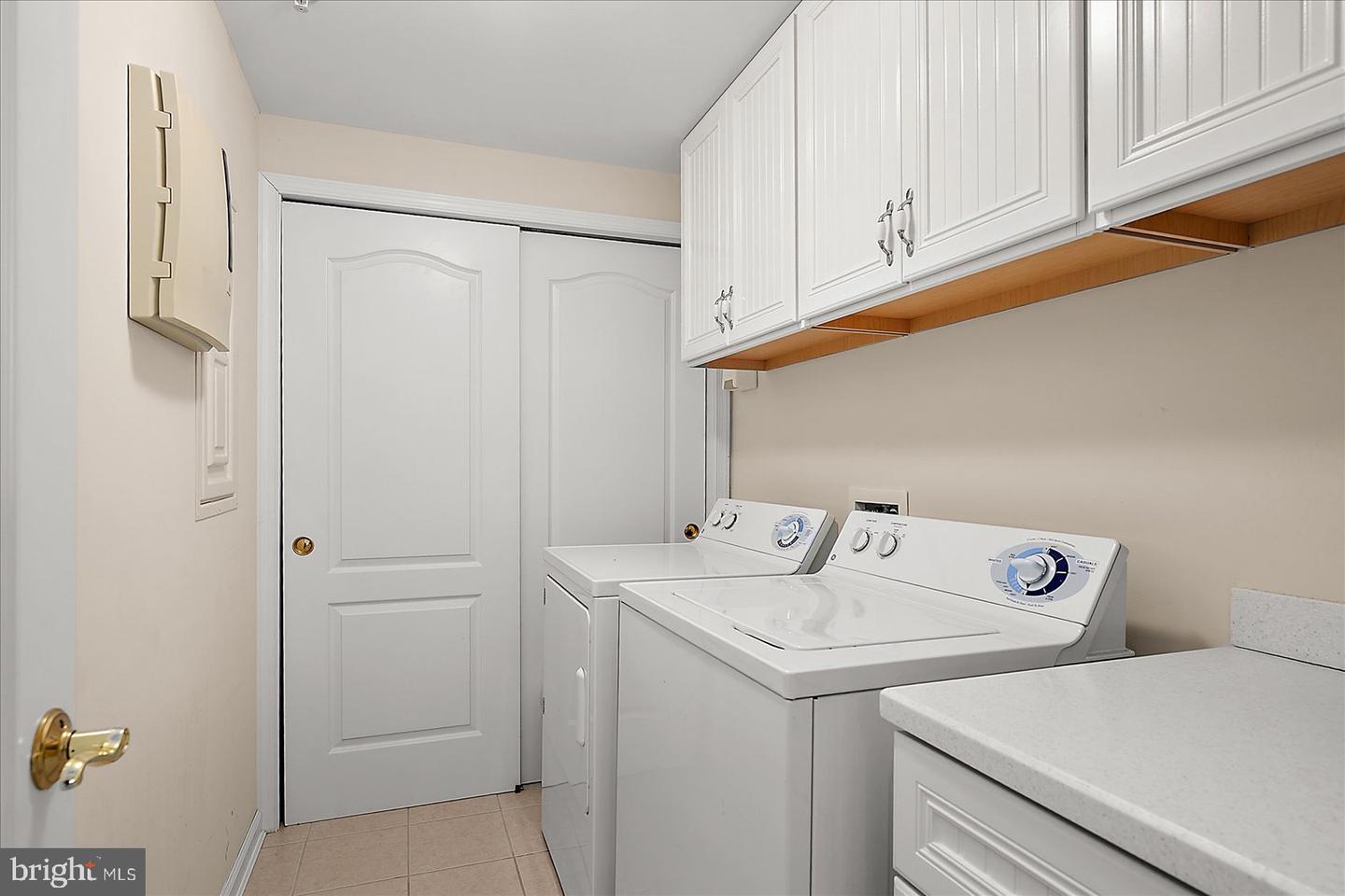 103 Williams St #517 Property Photo 34