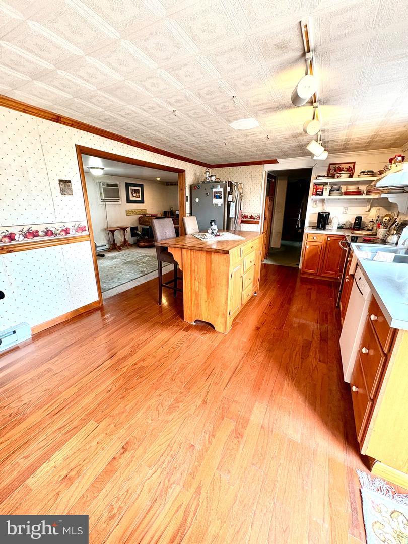 21162 Tuff St Property Photo 13