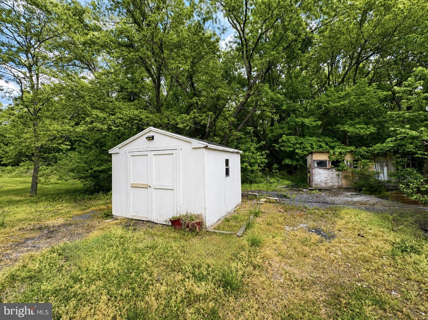 10821 Toddville Rd Property Photo 5