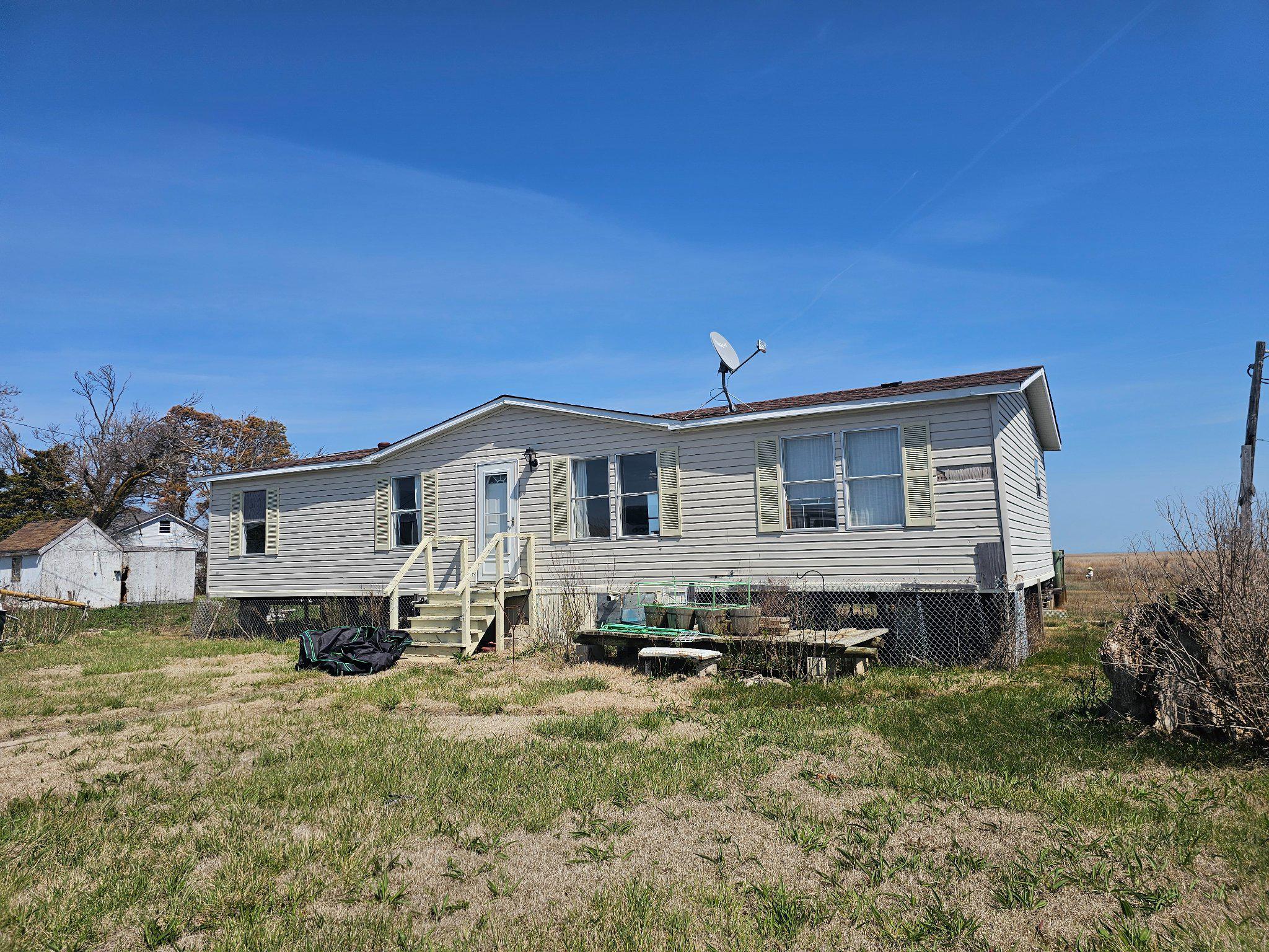 3401 Marsh Rd Property Photo 2