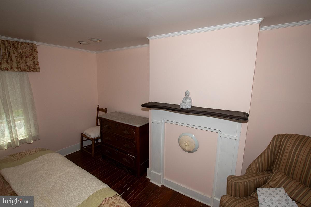 25678 Frenchtown Rd Property Photo 30
