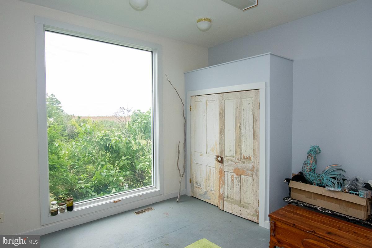 25678 Frenchtown Rd Property Photo 40
