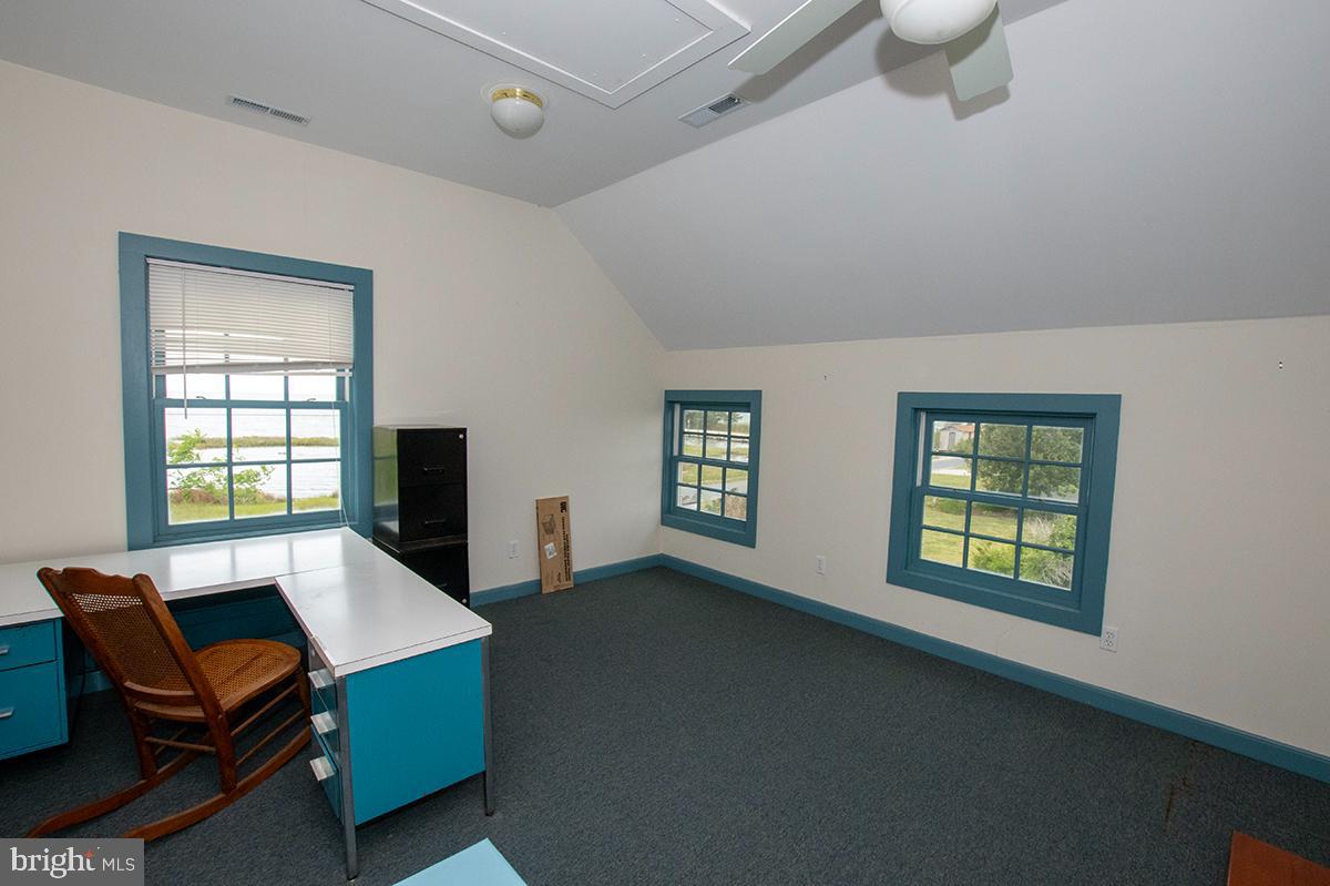 25678 Frenchtown Rd Property Photo 48