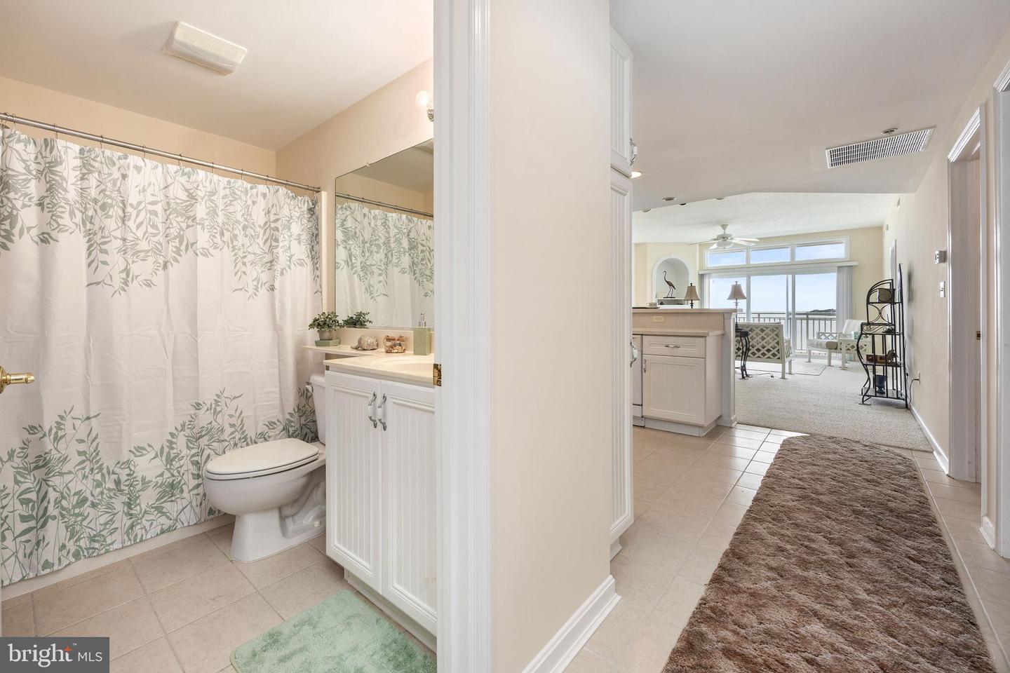 103 Williams St #416 Property Photo 18