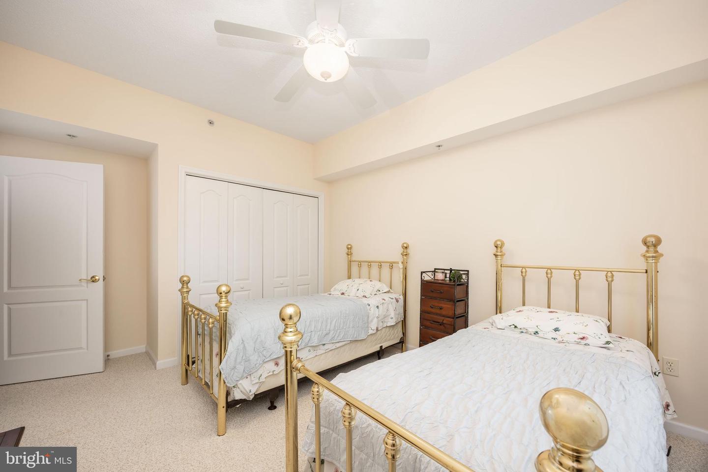 103 Williams St #416 Property Photo 20