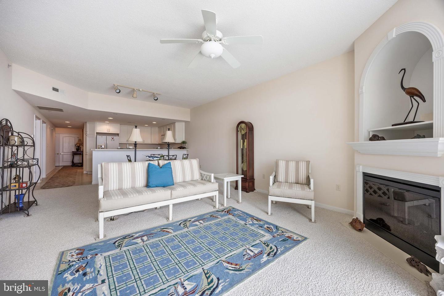 103 Williams St #416 Property Photo 37