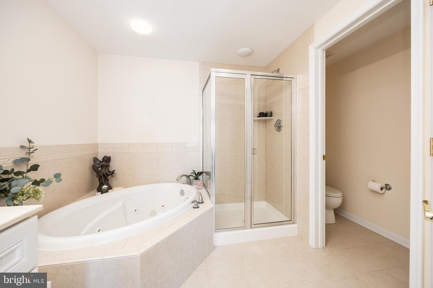 103 Williams St #416 Property Photo 43