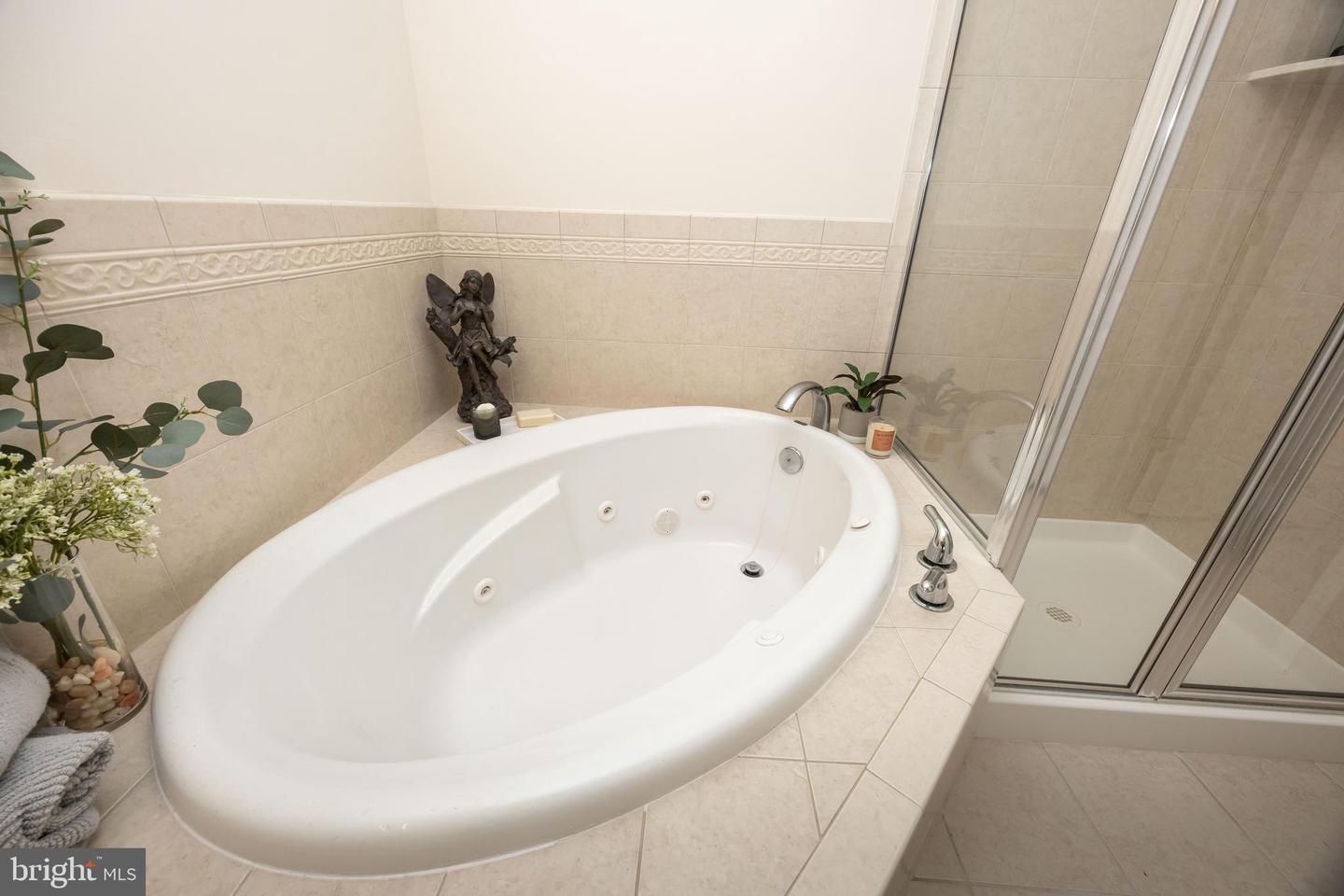 103 Williams St #416 Property Photo 44