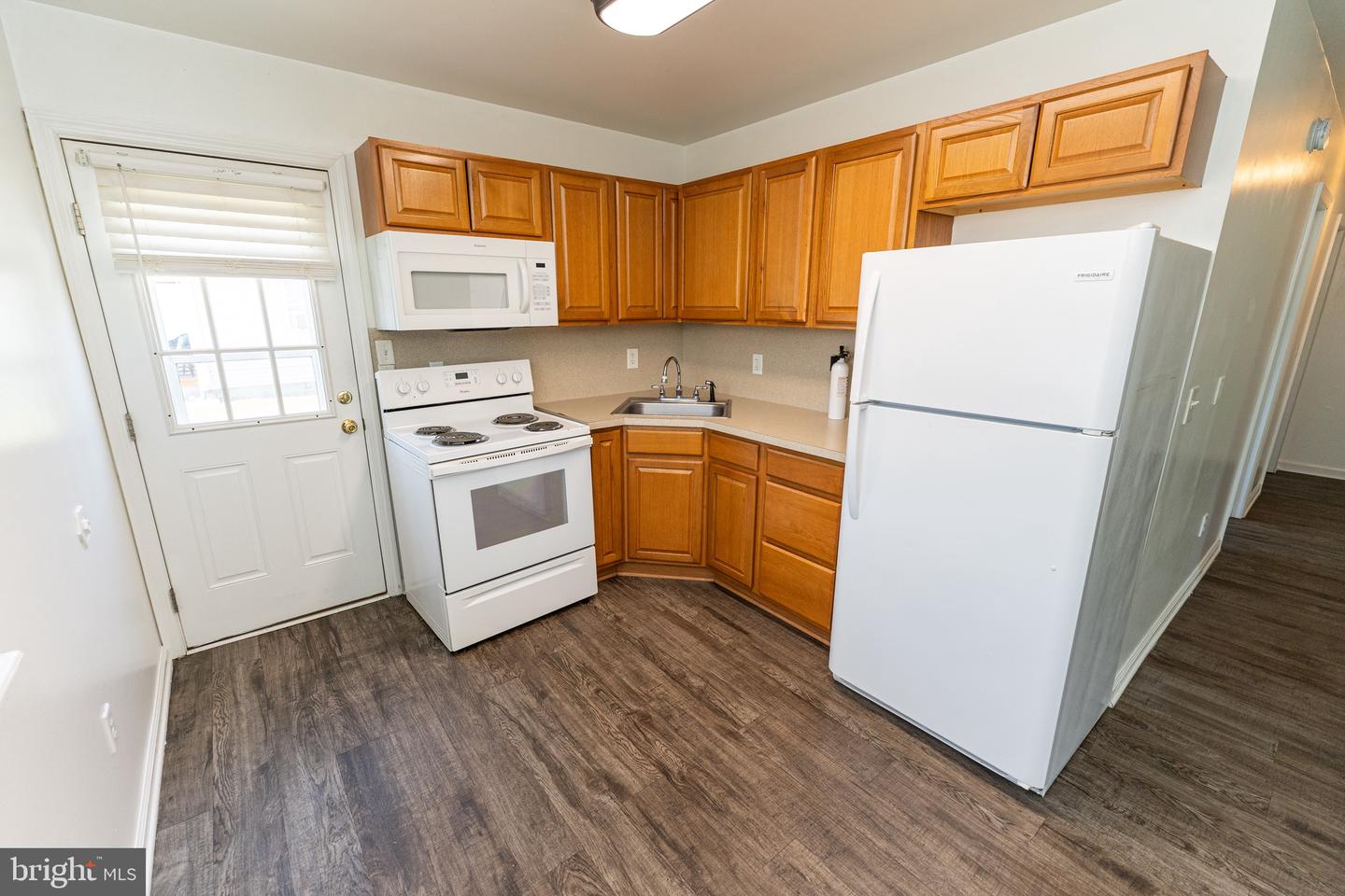 30704 Hampden Ave Property Photo 13