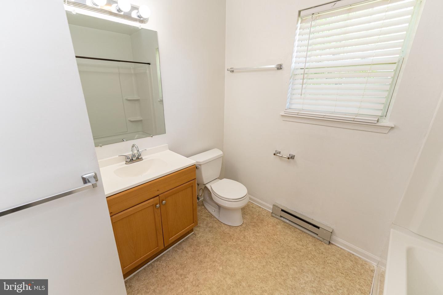 30704 Hampden Ave Property Photo 21