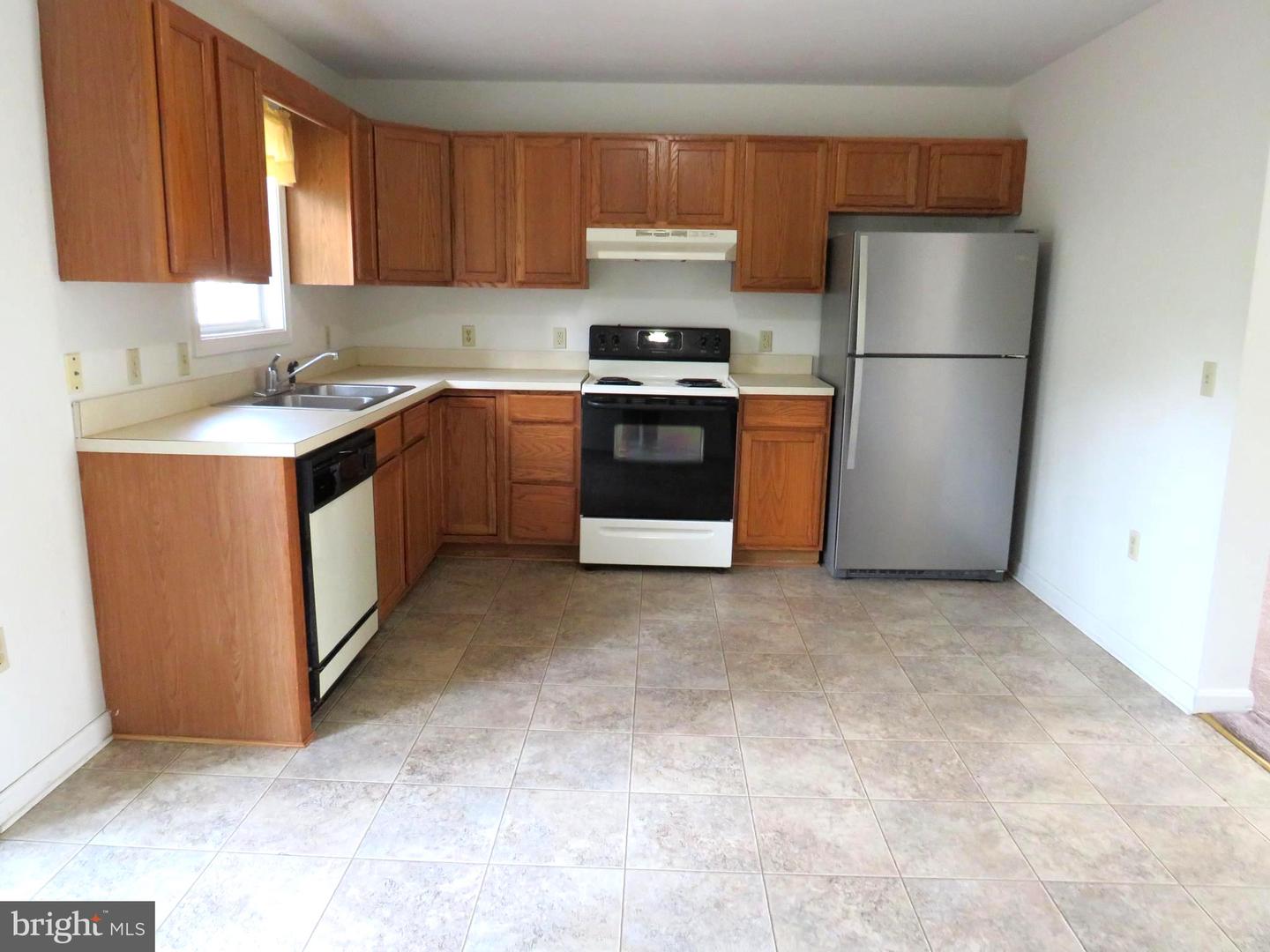 4287 Cullen Pkwy Property Photo 6