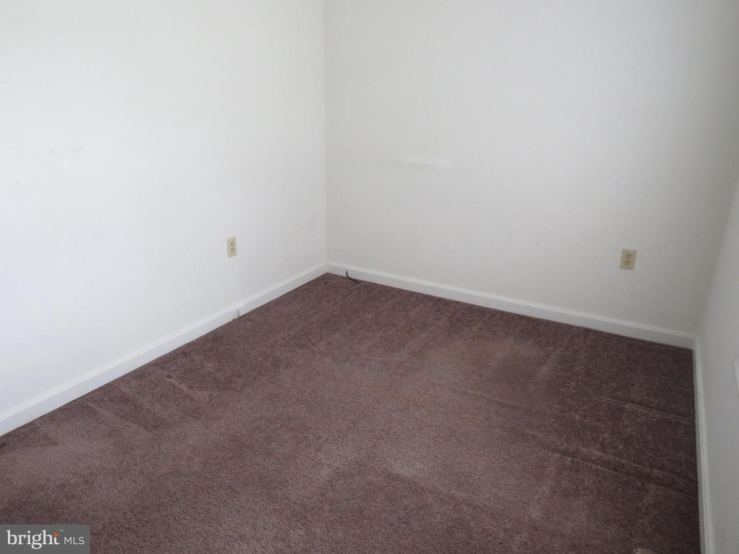 4287 Cullen Pkwy Property Photo 10