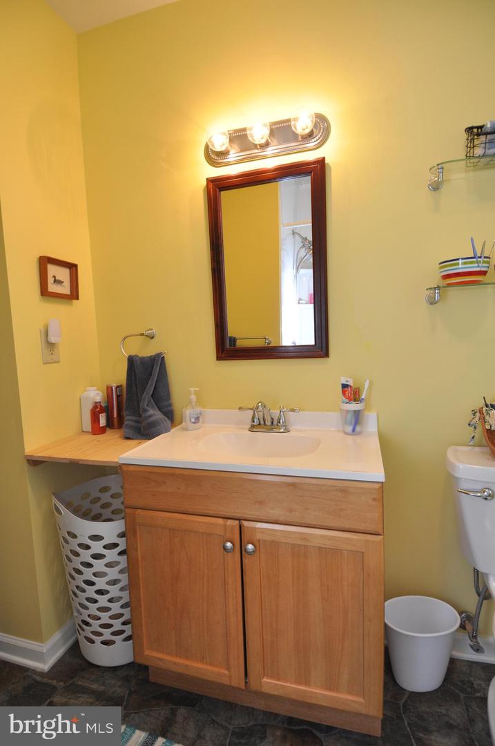 27354 Fairmount Rd Property Photo 27