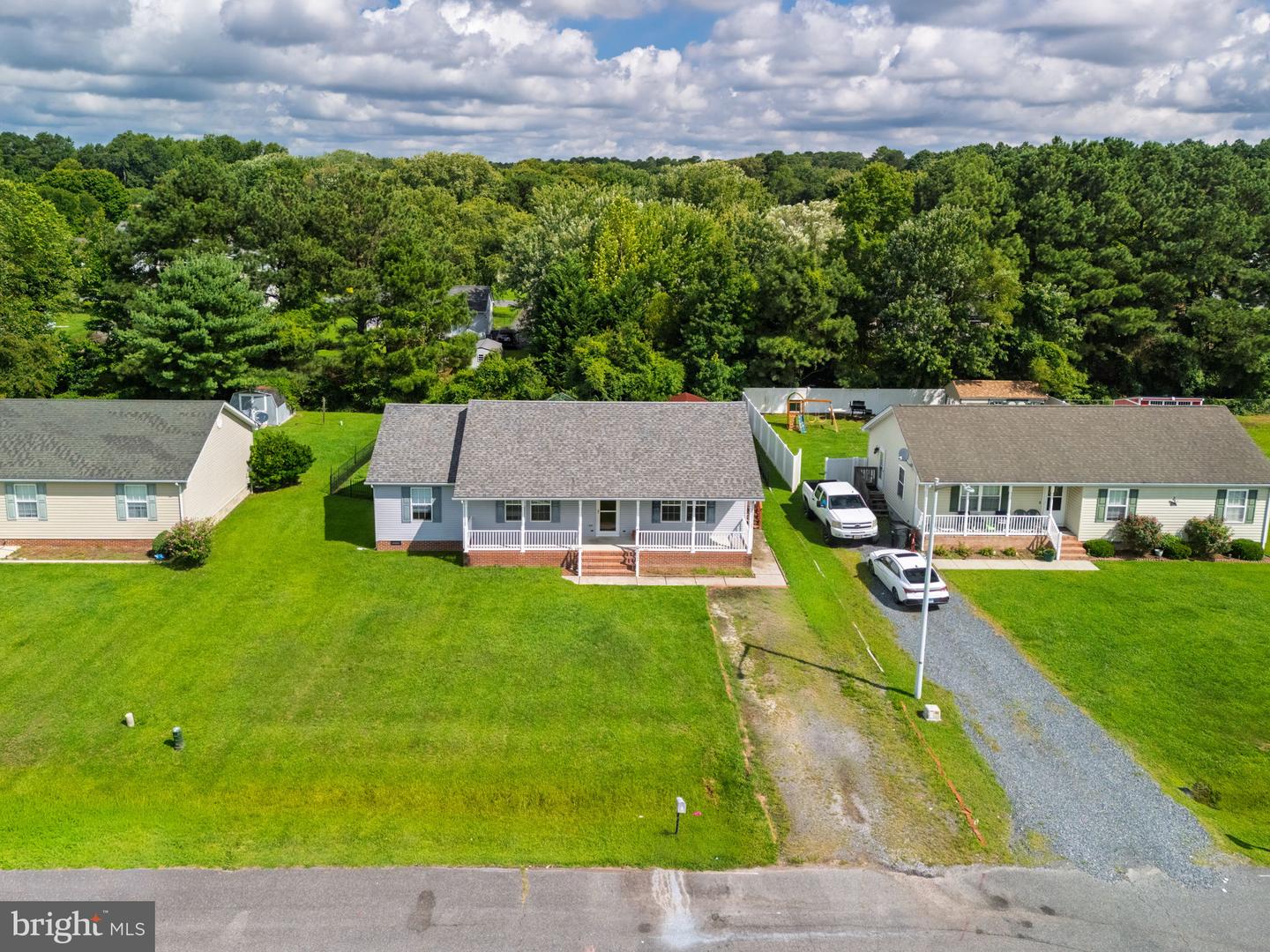 30030 Greenspring Dr Property Photo 3