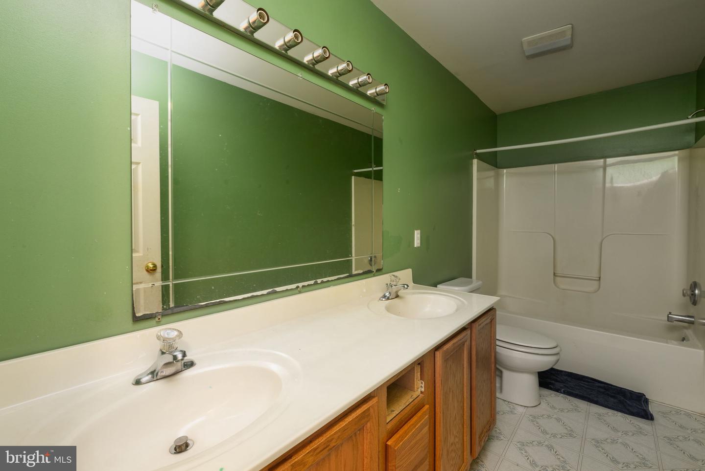 30030 Greenspring Dr Property Photo 17