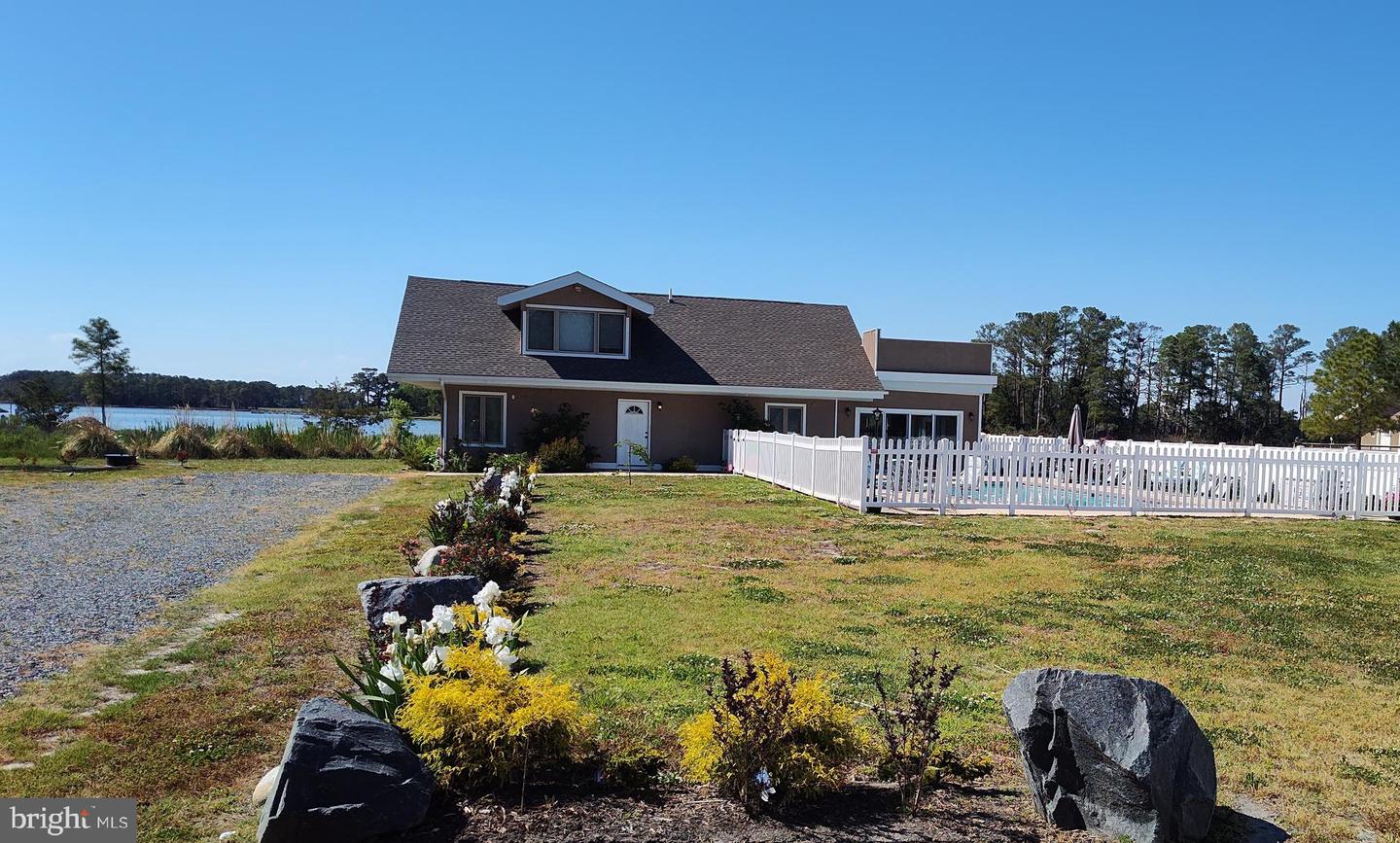 5757 Dockside Lane Property Photo 2