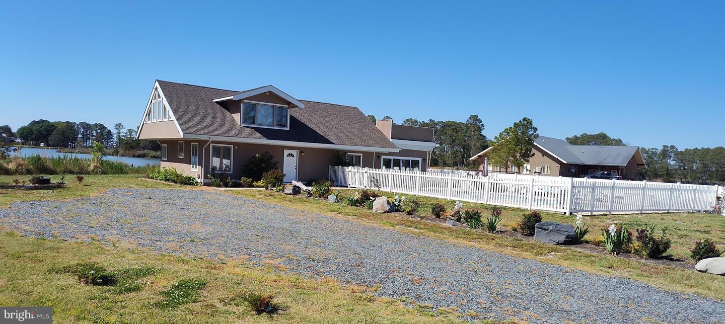 5757 Dockside Lane Property Photo 3