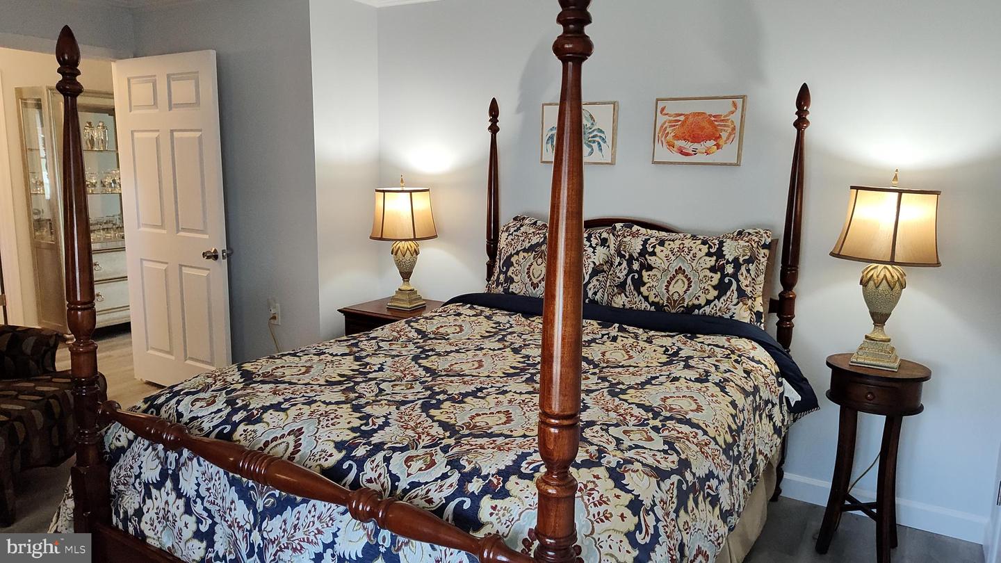 5757 Dockside Lane Property Photo 11