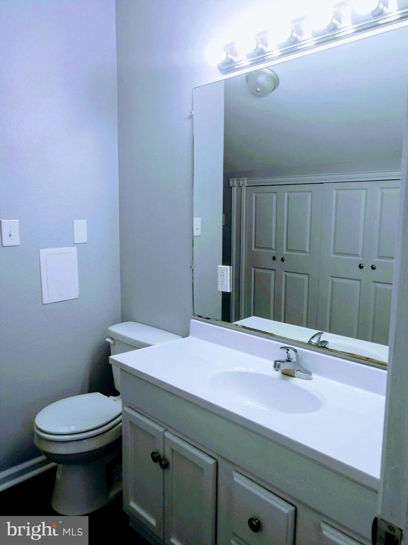 5757 Dockside Lane Property Photo 26