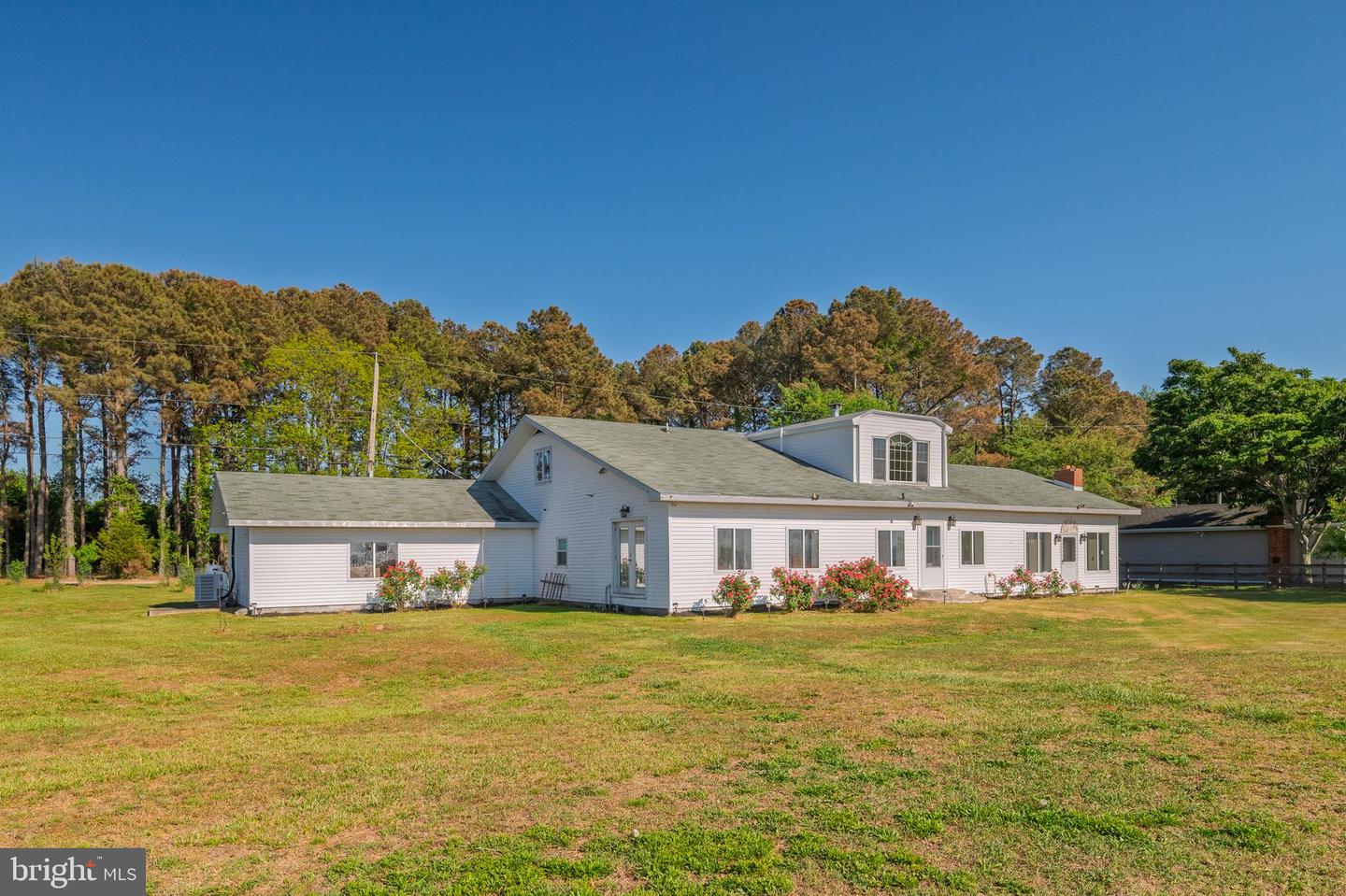 23163 ROLFE LN Property Photo 1